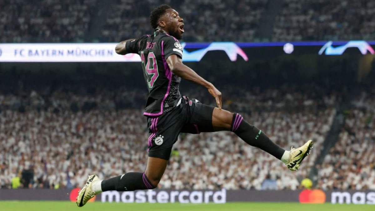 Alphonso Davies celebrando su gol en el Bernabéu