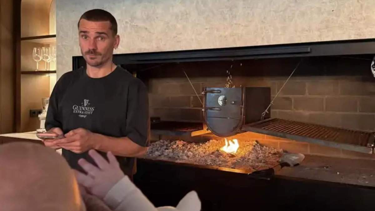 Griezmann en el interior de la casa