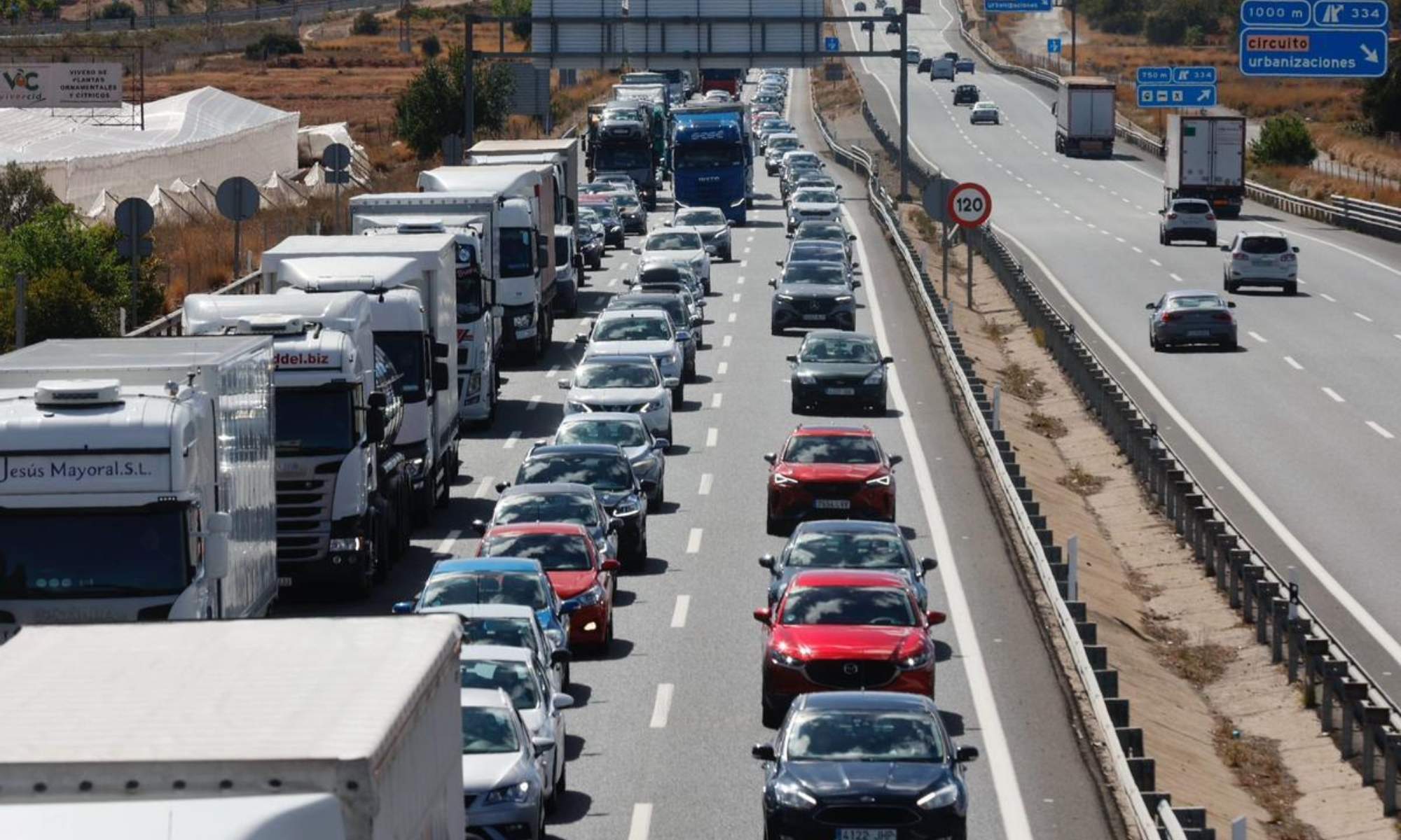 Los madrileños empiezan a poner el foco en la Loja, que es un municipio de Granada
