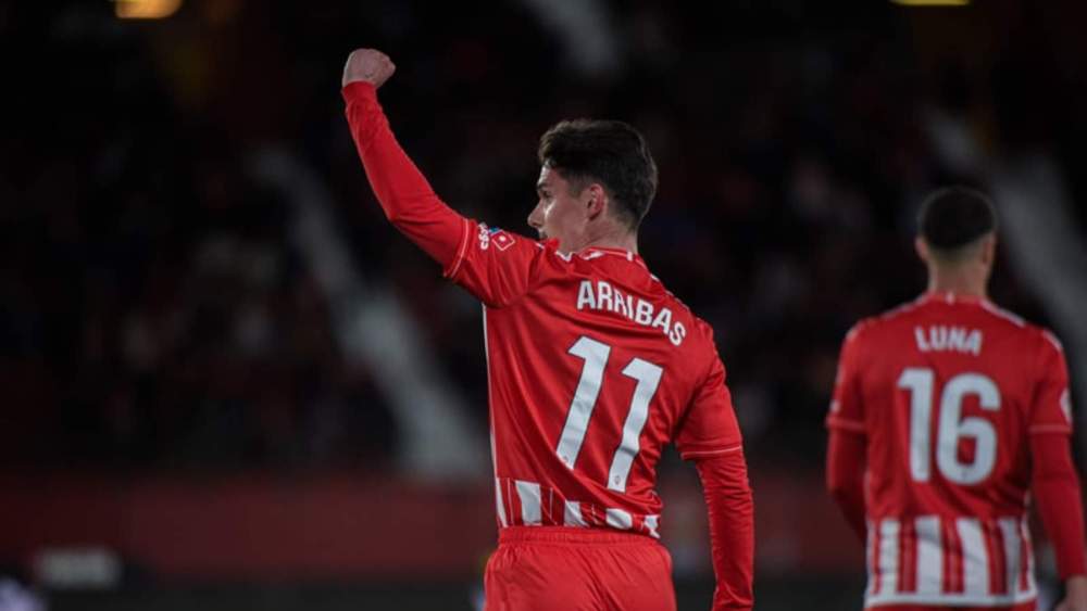 Sergio Arribas acumula 20 goles y es el Pichichi en solitario de Segunda División.