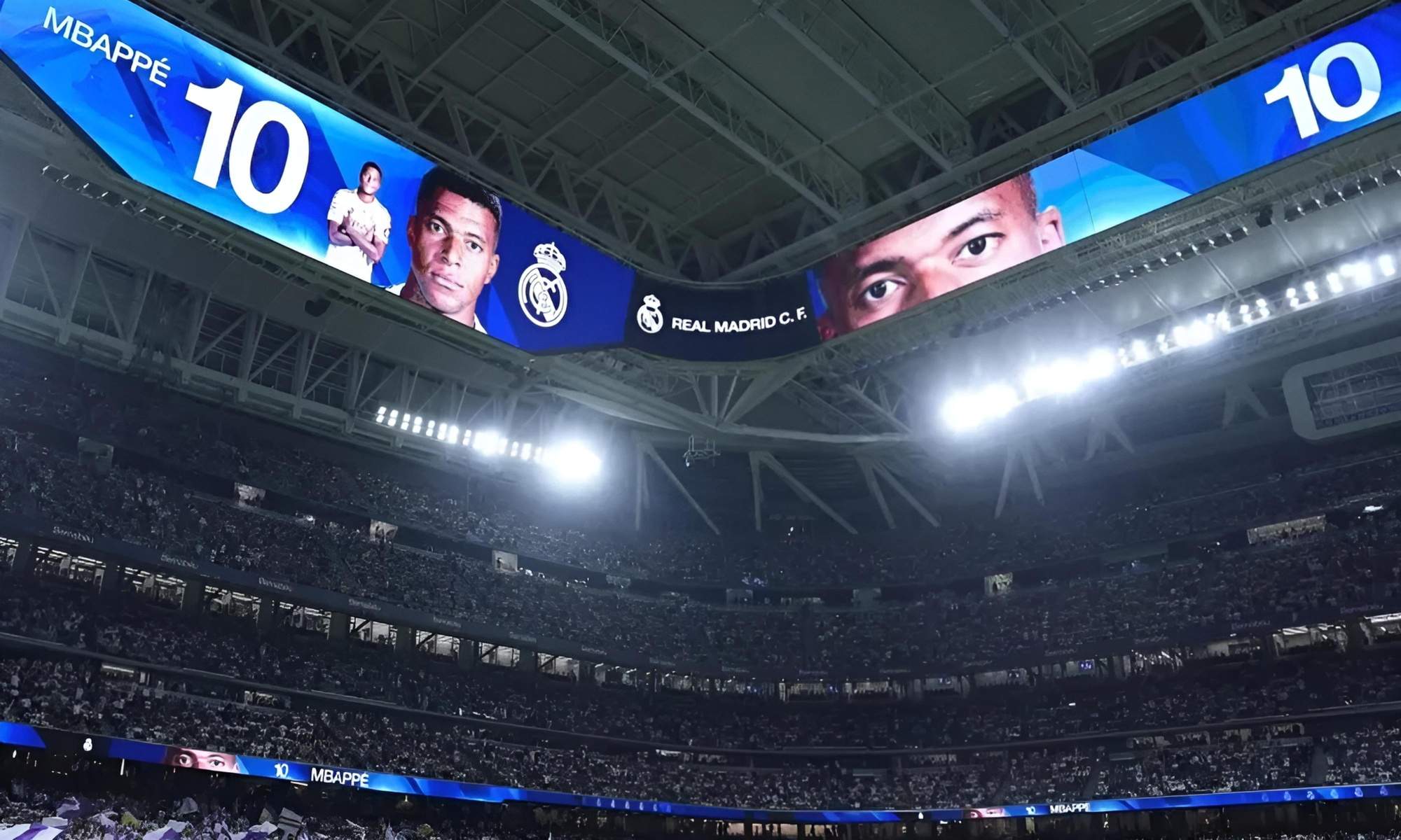 Melchor Sanz, experto en tecnología: "Unas 15 personas trabajan en el Santiago Bernabéu en un día de partido y controlan el contenido, el halo y la experiencia fan"