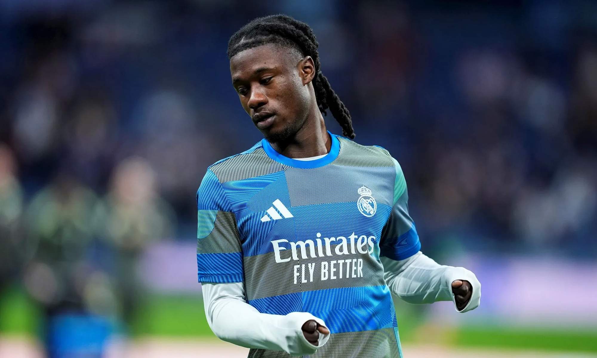 Eduardo Camavinga durante un calentamiento con el Real Madrid.