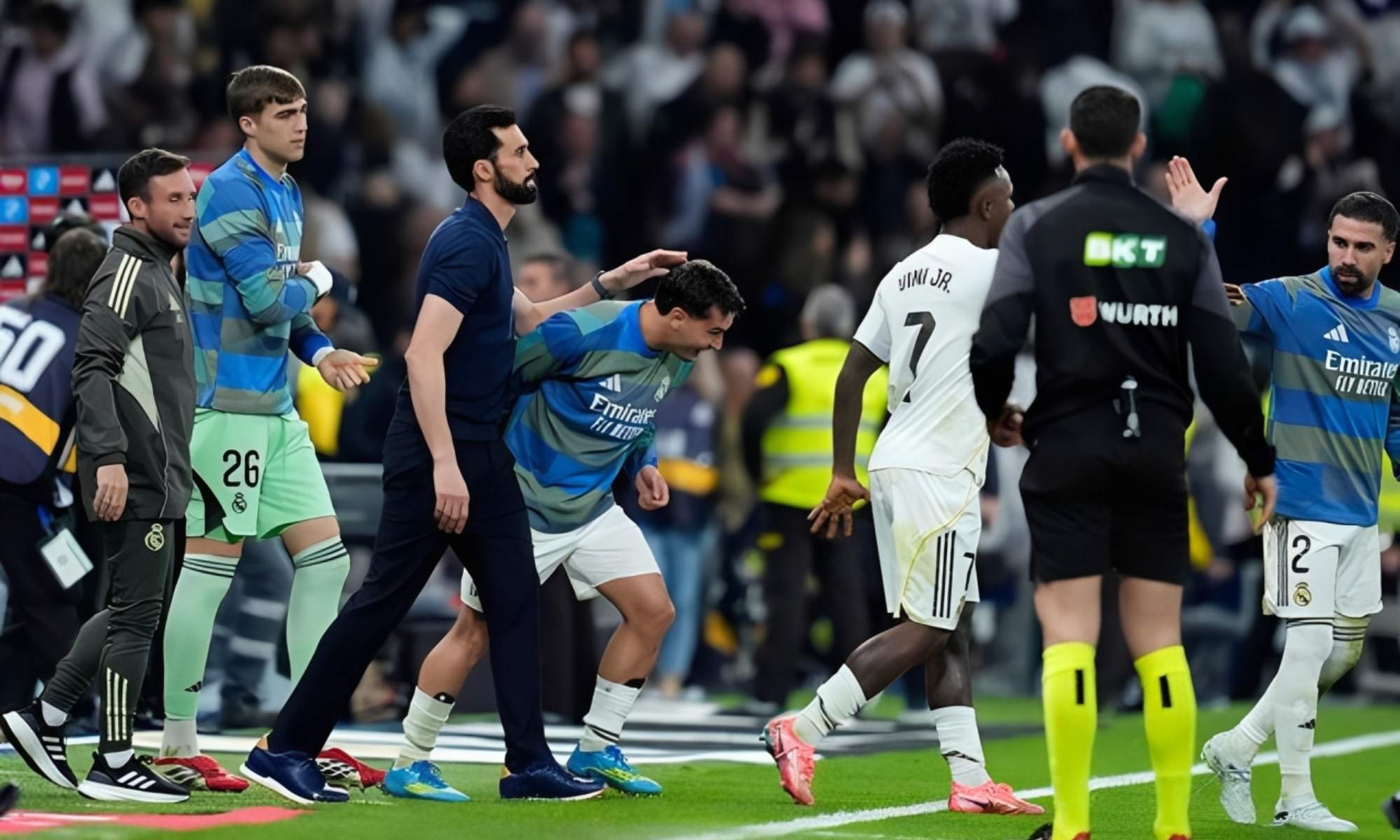 Álvaro Arbeloa medita sacar este once en Son Moix