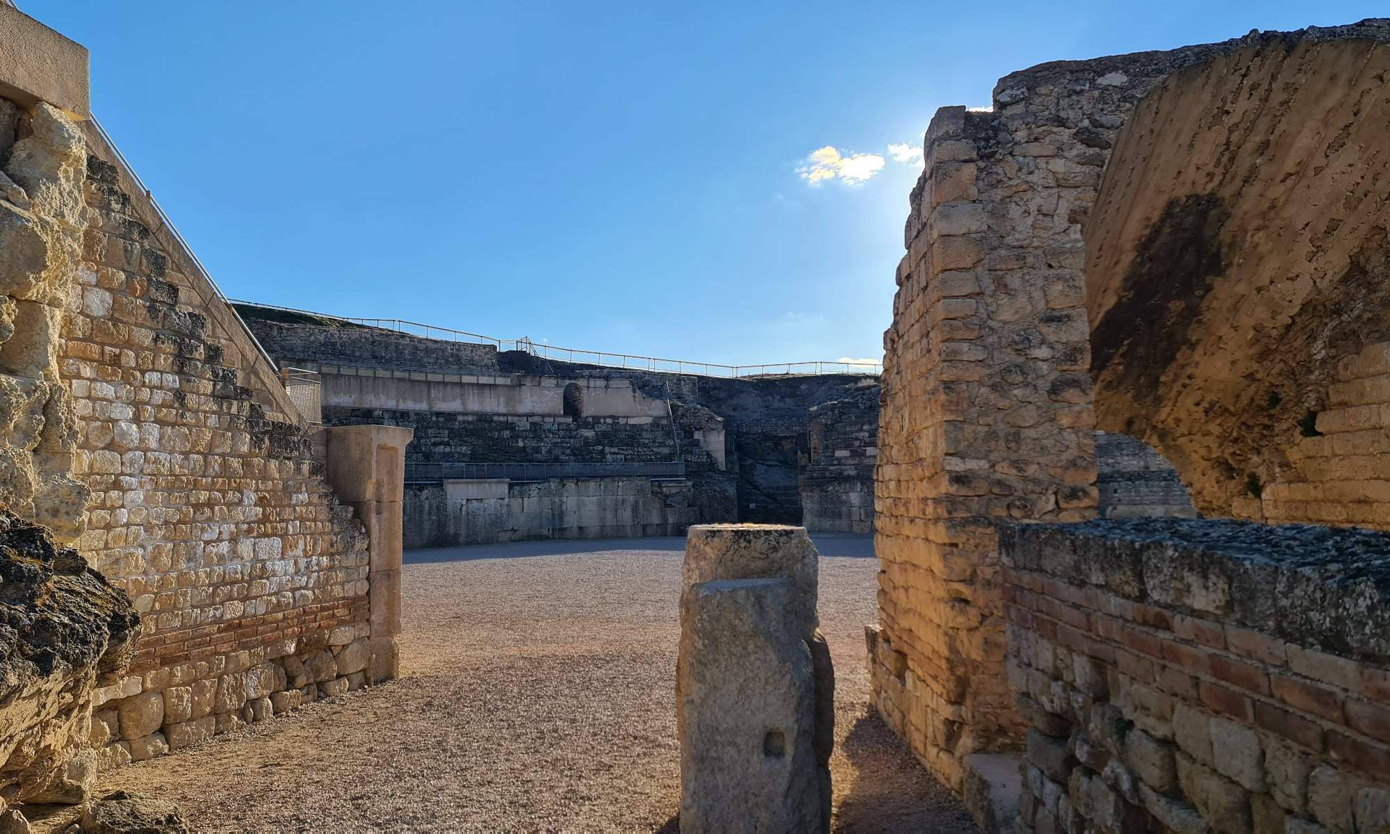 Segóbriga es un yacimiento que recuerda la monumentalidad de Roma en España, concretamente en Saelices, un pequeño municipio de Cuenca.
