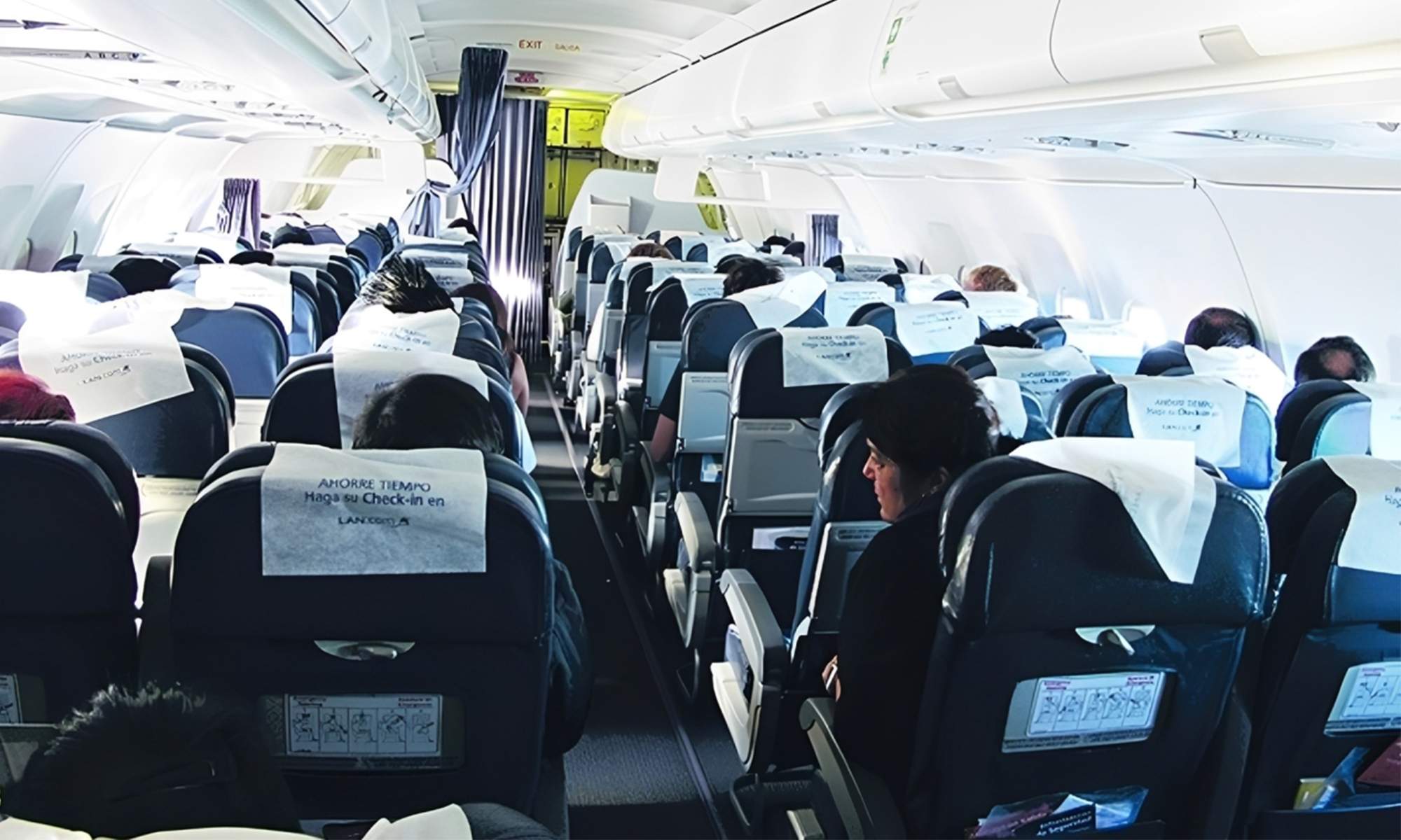 Un vuelo lleno de pasajeros.