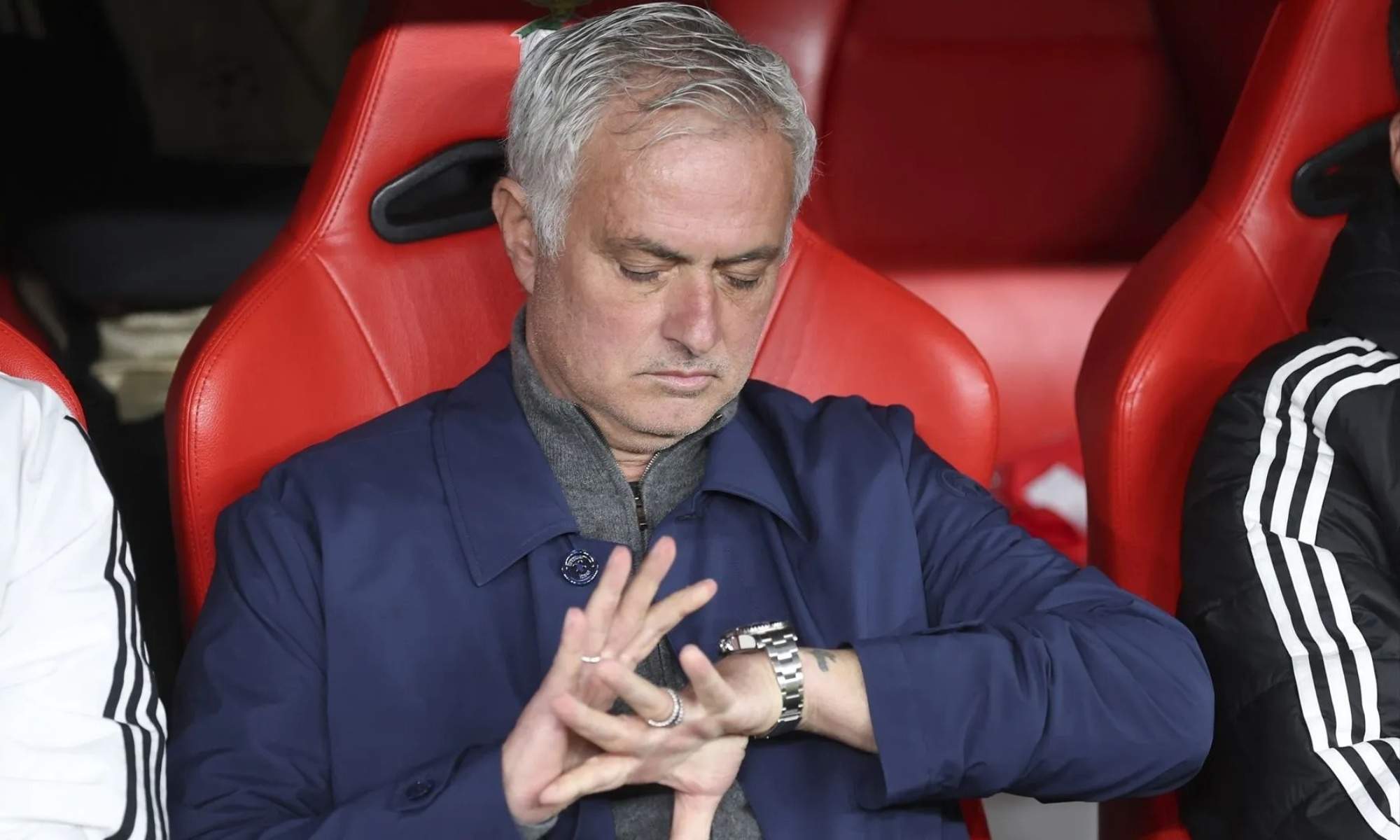 Mourinho (63 años) sería el tercer entrenador más veterano que ficha el Madrid en toda la historia