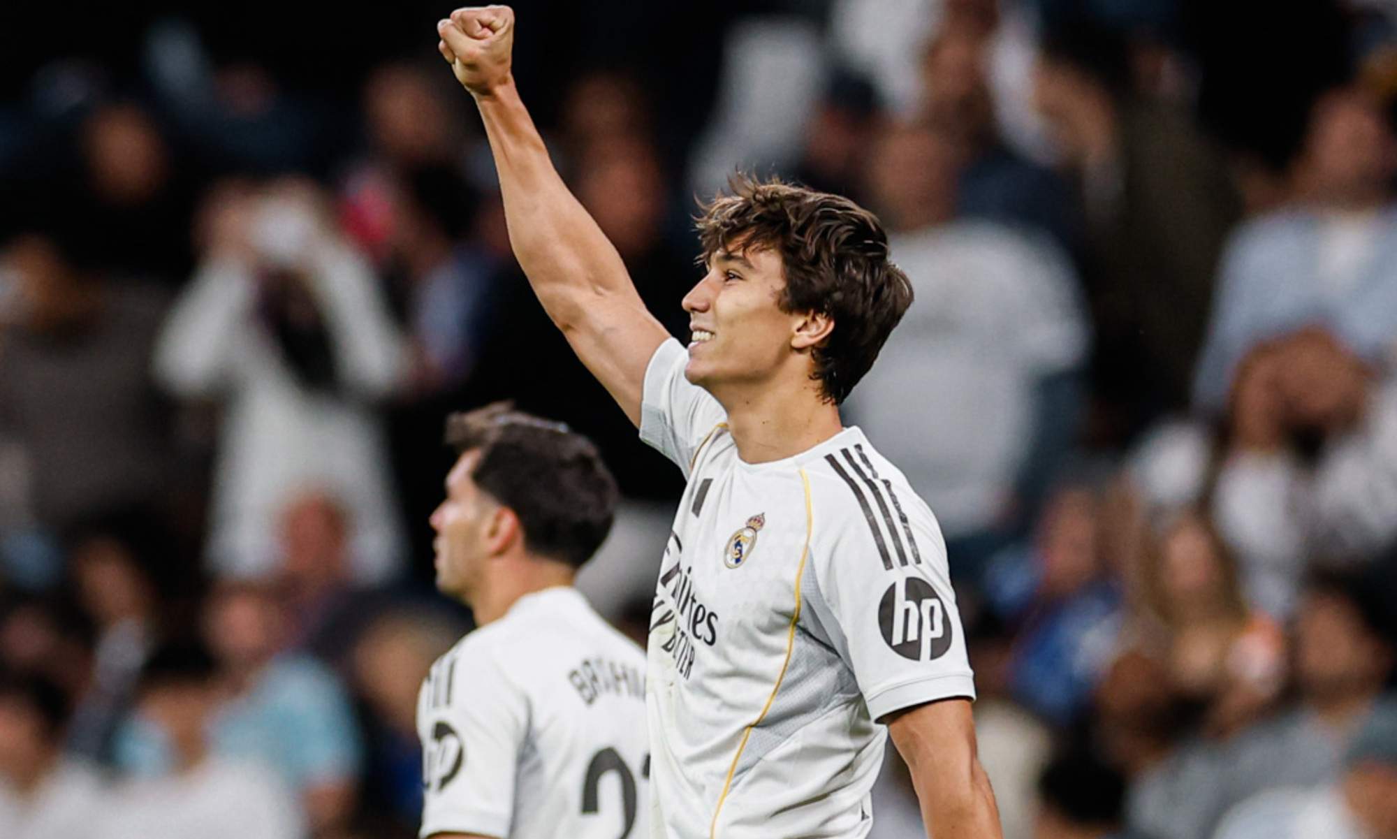 Gonzalo celebra su gol al Oviedo 