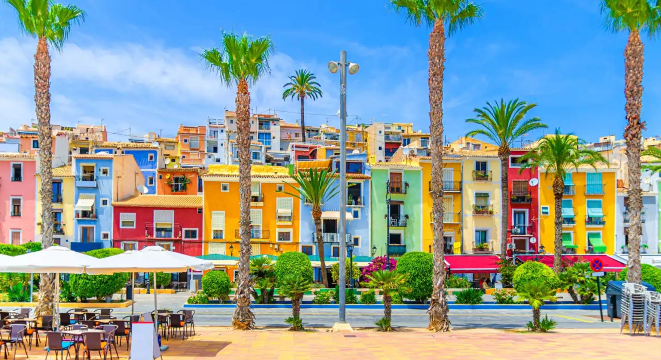 Villajoyosa parece el Caribe, pero es una joya en España