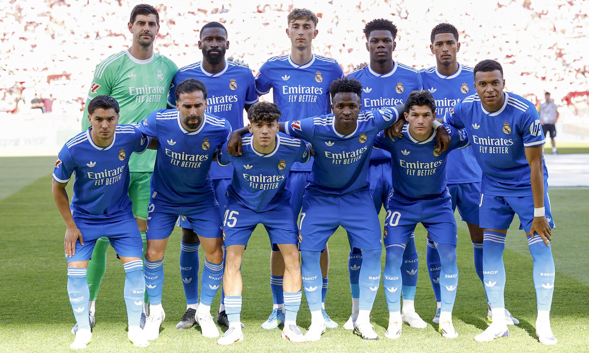 Once titular del Real Madrid frente al Sevilla en el encuentro de esta tarde.