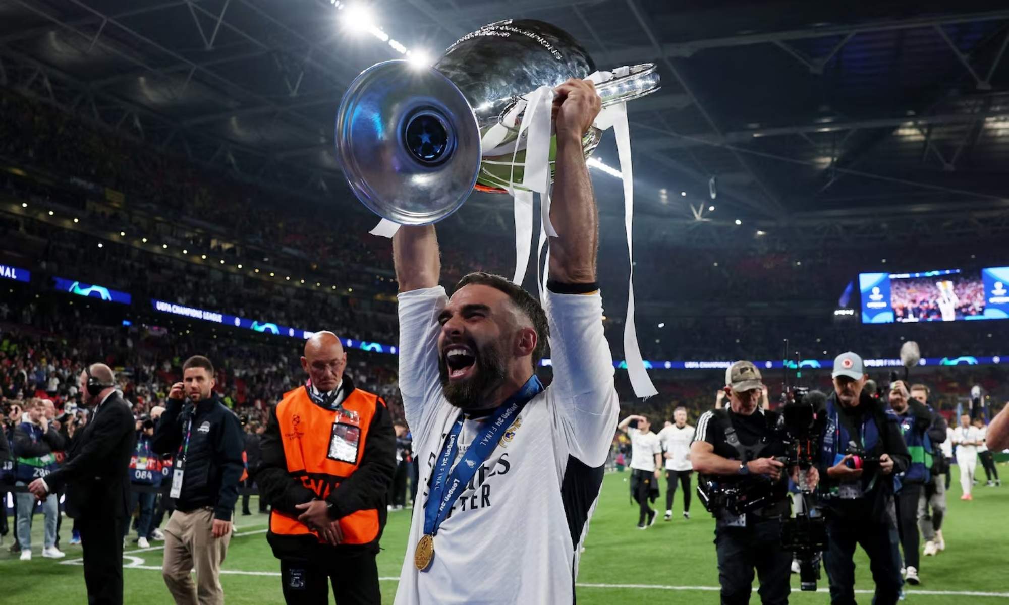 Oficial: el Real Madrid anuncia la salida de Dani Carvajal tras 23 temporadas en el club