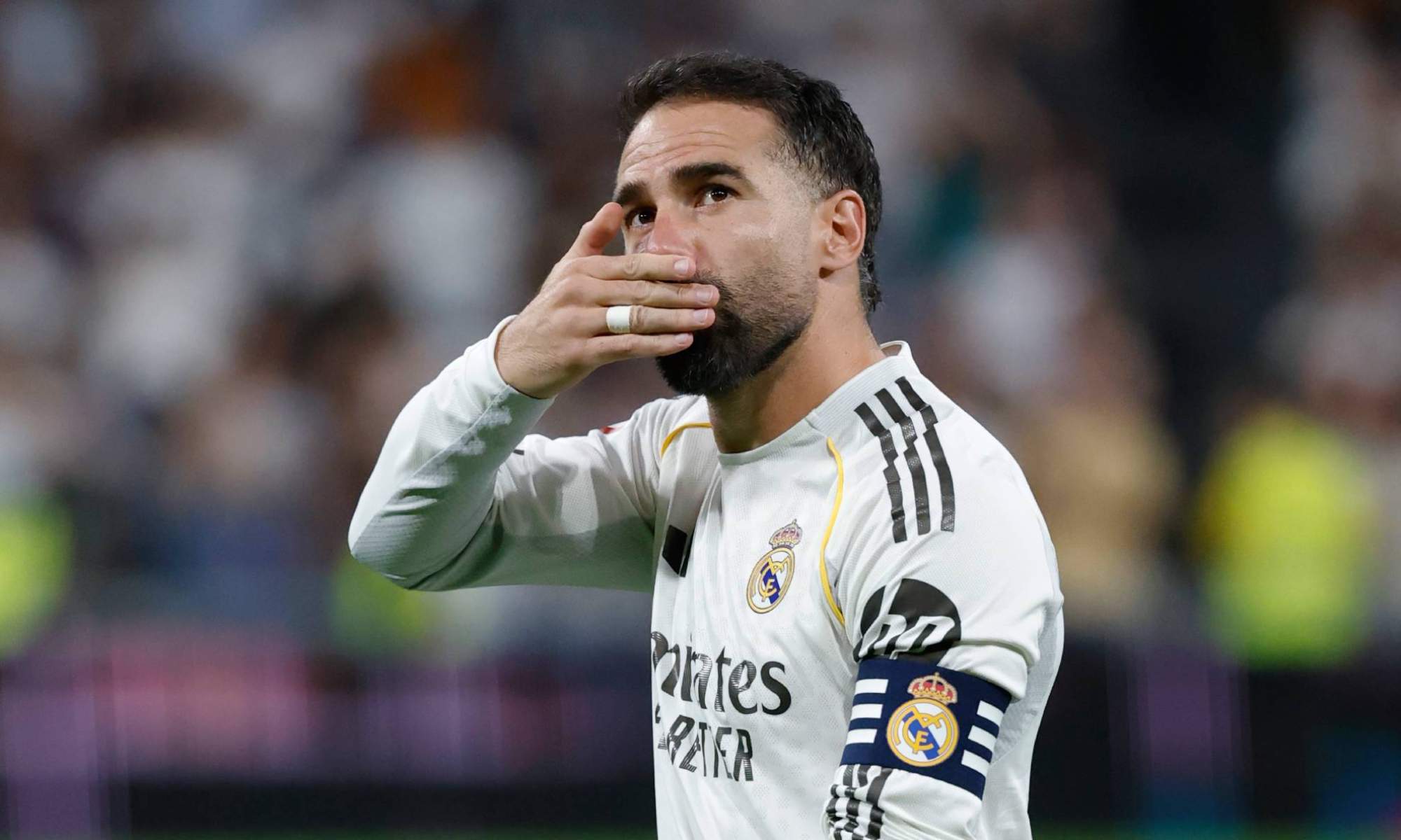 Dani Carvajal empieza a preparar su salida del Real Madrid.