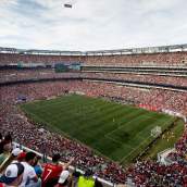 El MetLife Stadium, escenario del Brasil – Marruecos del Mundial, costó 300 millones más que el Santiago Bernabéu: ni techo ni césped retráctil e igual de grandes