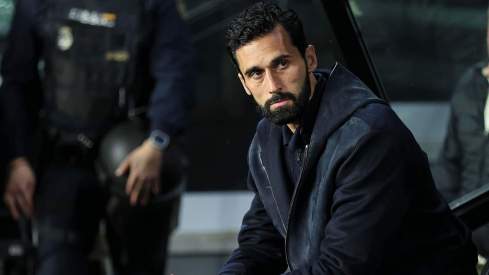 Álvaro Arbeloa, en el banquillo del Real Madrid durante un partido de esta temporada. Álvaro Arbeloa, en el banquillo del Real Madrid durante un partido de esta temporada.