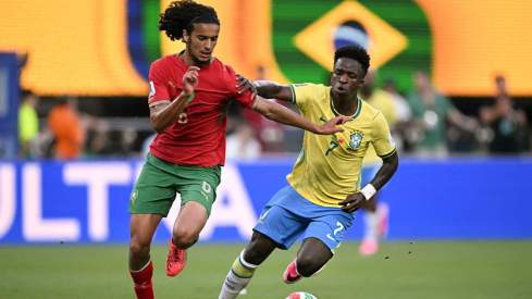Ayyoub Bouaddi y Vinícius Júnior durante el partido entre Marruecos y Brasil. Ayyoub Bouaddi y Vinícius Júnior durante el partido entre Marruecos y Brasil.