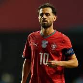 Bernardo Silva disputando un partido con la selección de Portugal. 