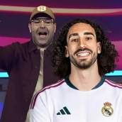 Marc Cucurella con la camiseta del Real Madrid y Gerard Romero. 