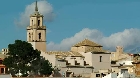 La iglesia de San Pablo en el pueblo Abarán. La iglesia de San Pablo en el pueblo Abarán.